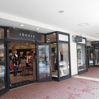 セオリー アウトレット (三井アウトレットパーク ジャズドリーム長島店)