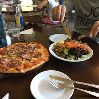 ランチはそこそこおいしかった。ボリューミー