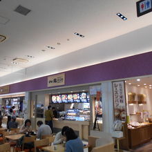 EXPASA御在所SA下りフードコート