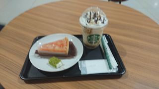 空港に到着して