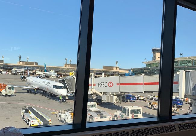 カルガリー国際空港 Yyc クチコミ アクセス 営業時間 カルガリー フォートラベル カルガリー国際空港 Yyc クチコミ アクセス 営業時間 カルガリー フォートラベル