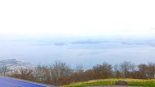 人混みは覚悟の上で