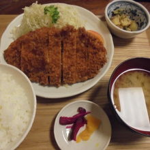 とんかつ定食