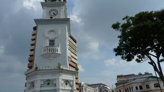 コーンウォリアス要塞のそばにある