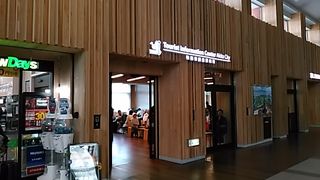 (秋田市観光案内所)　観光案内所では、レンタサイクルの貸し出しを行っています。それも無料です