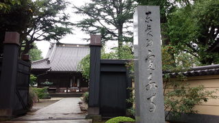 上野公園の近くにありながら、ひっそりと存在している場所