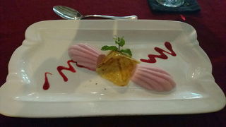 高いけど美味しい。