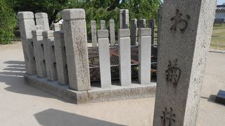 姫路城にある、播州皿屋敷の怖－い井戸、お菊井戸。