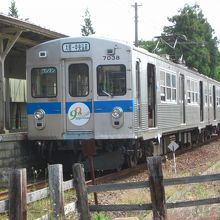 中央弘前駅に停車中　デハ７０００系