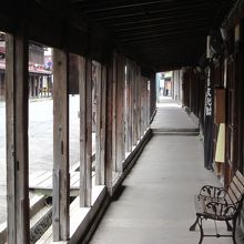 心遣いです～、ベンチが有りました