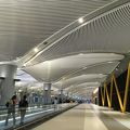 動線は分かりやすく適度に空いている新空港