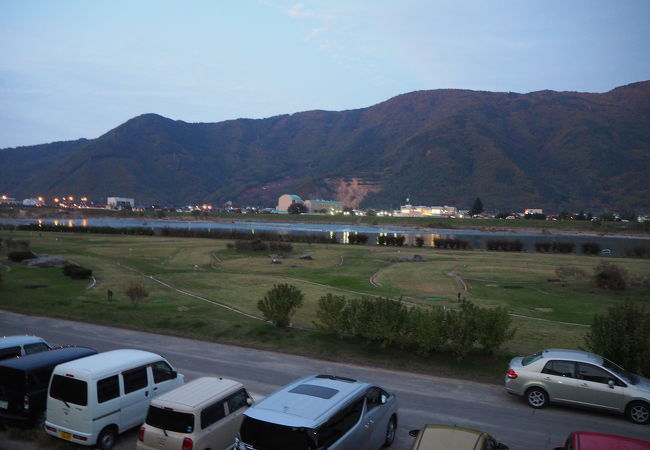 千曲川河川敷　戸倉千曲川緑地公園