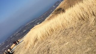 だだっぴろい草原