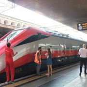 イタリア国鉄の特急は4種類、ネットからの早期予約がお得