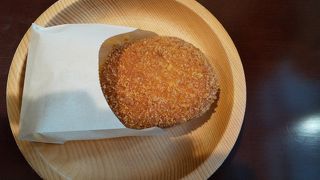 カレーもいいがコロッケもいかが？