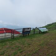 ニセコアンヌプリ登山の途中にある1000M台地展望台