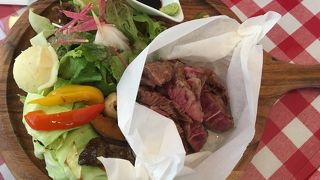 見た目も美味しそうなグリルプレート