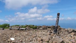 ３６０度の景観を楽しめる