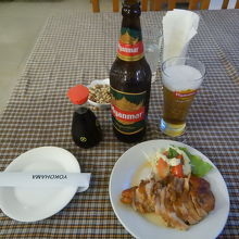 鶏モモ焼きとビール