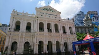 セナド広場に程近い建物