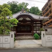 良質の木材をふんだんに用いた、伝統的な日本建築