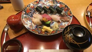 ランチメニューあります