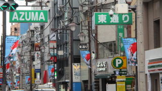 知る人ぞ知るお洒落なグルメな通りです。