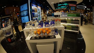 Duty Free Store Lisbon Portela Airport