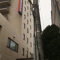 ちょっと入口の幅が狭め