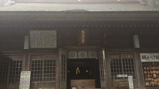 本宮山頂にある奥宮