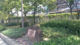 その痕跡はまだまだ残っています。