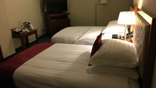 ケンピンスキー ホテル カーン パレス