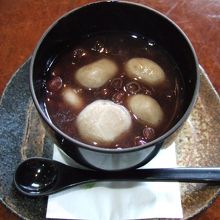 そば団子のお汁粉