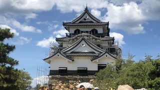 猛暑の彦根城
