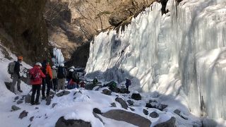 日光の冬の名所・雲竜渓谷