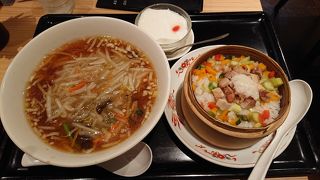 ジョイナス店限定メニューの「セイロご飯」付のサンマー麺セットを堪能。