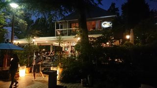 日比谷公園内のビアガーデン