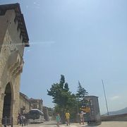 【サンマリノ】ポリスボックスがある旧市街入口