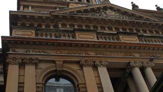 クイーンヴィクトリアビルディングへ