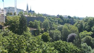 旧市街地の南側にある渓谷です。