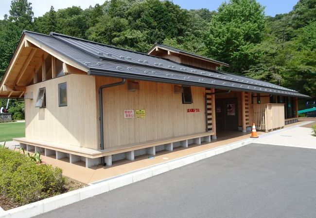 金時神社もあります