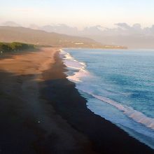 夕食時、しだいに日が落ちる