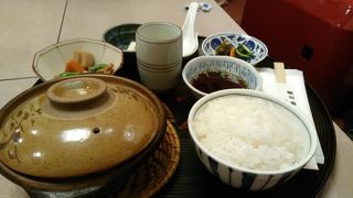 天神地下街につながったビル地下に水炊きの名店