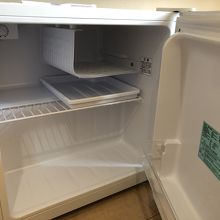 製氷機付き冷蔵庫