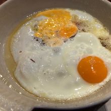 目玉焼き