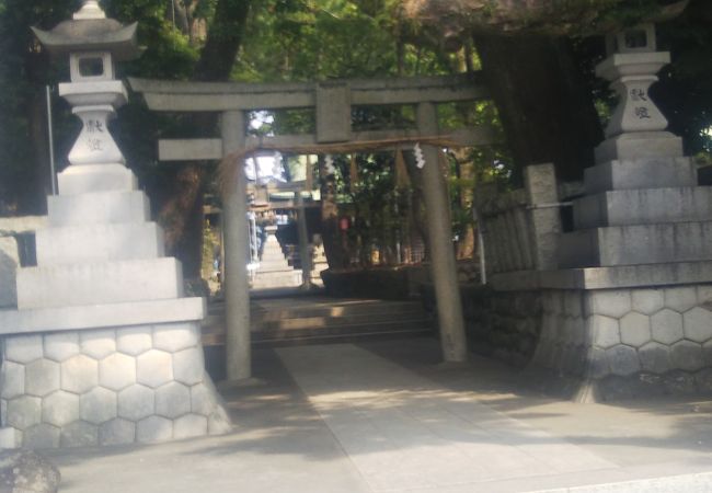 静かな神社