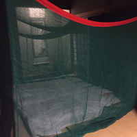 就寝時の蚊帳