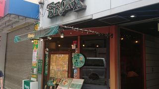 神楽坂のカジュアルなバー