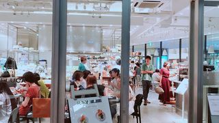 コーヒーを購入しに