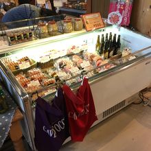 売られているソーセージ